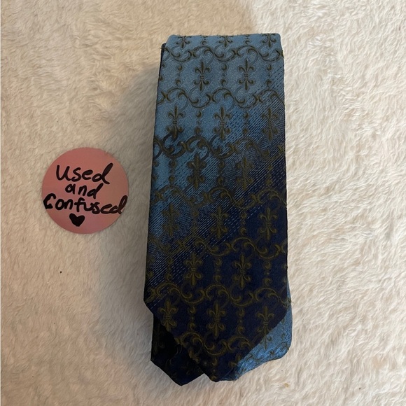 Wembley Other - Wembley Blue and Gold Patterned Tie